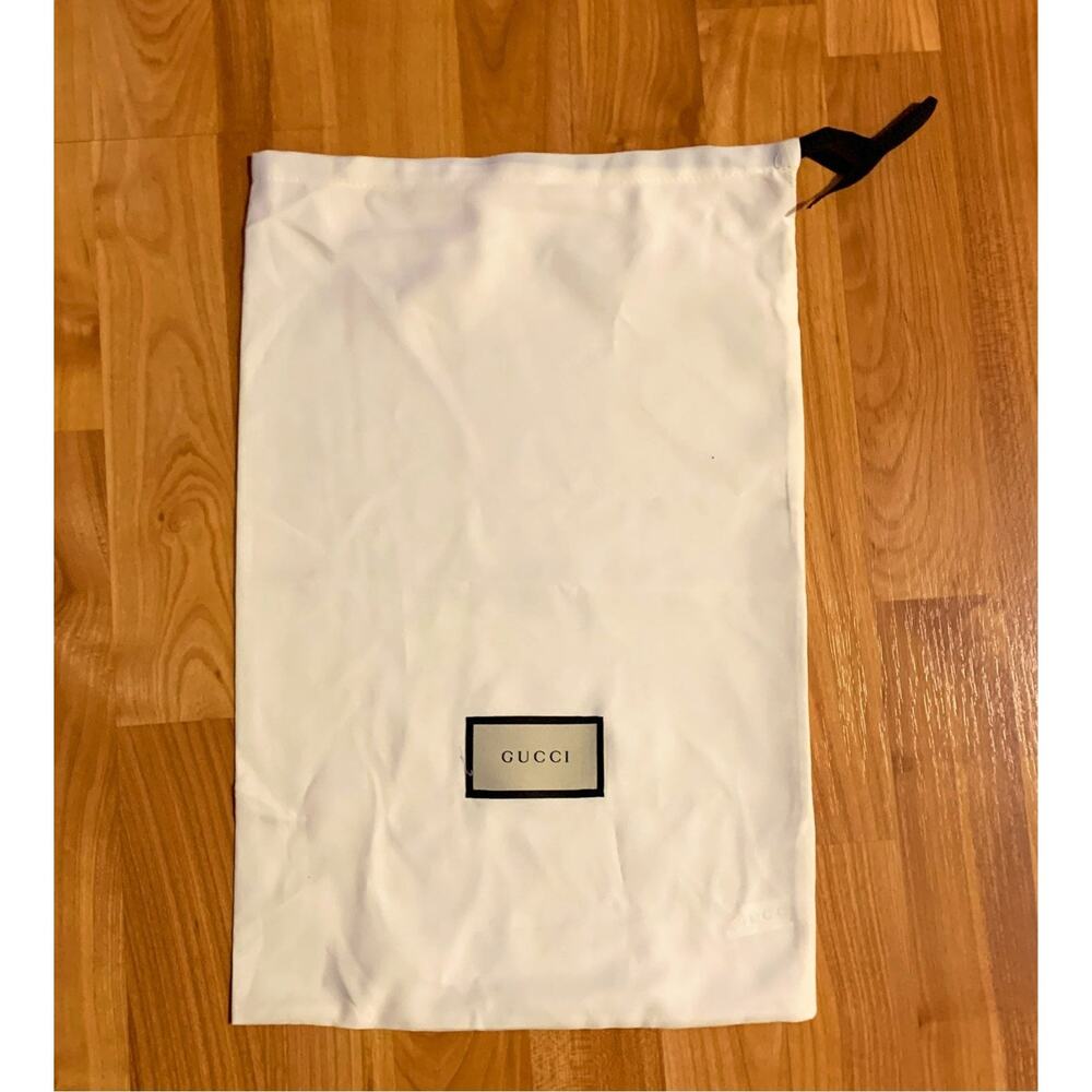 Gucci dust‎ bag